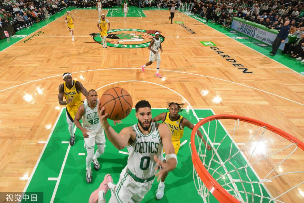 上还是场下 上还是场下