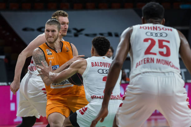 规则不仅是 规则不仅是